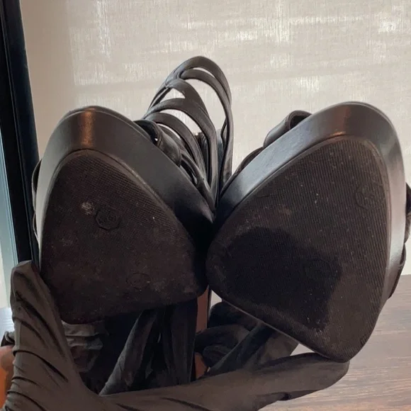 Prada Leather High Heels - Picture 6 of 7